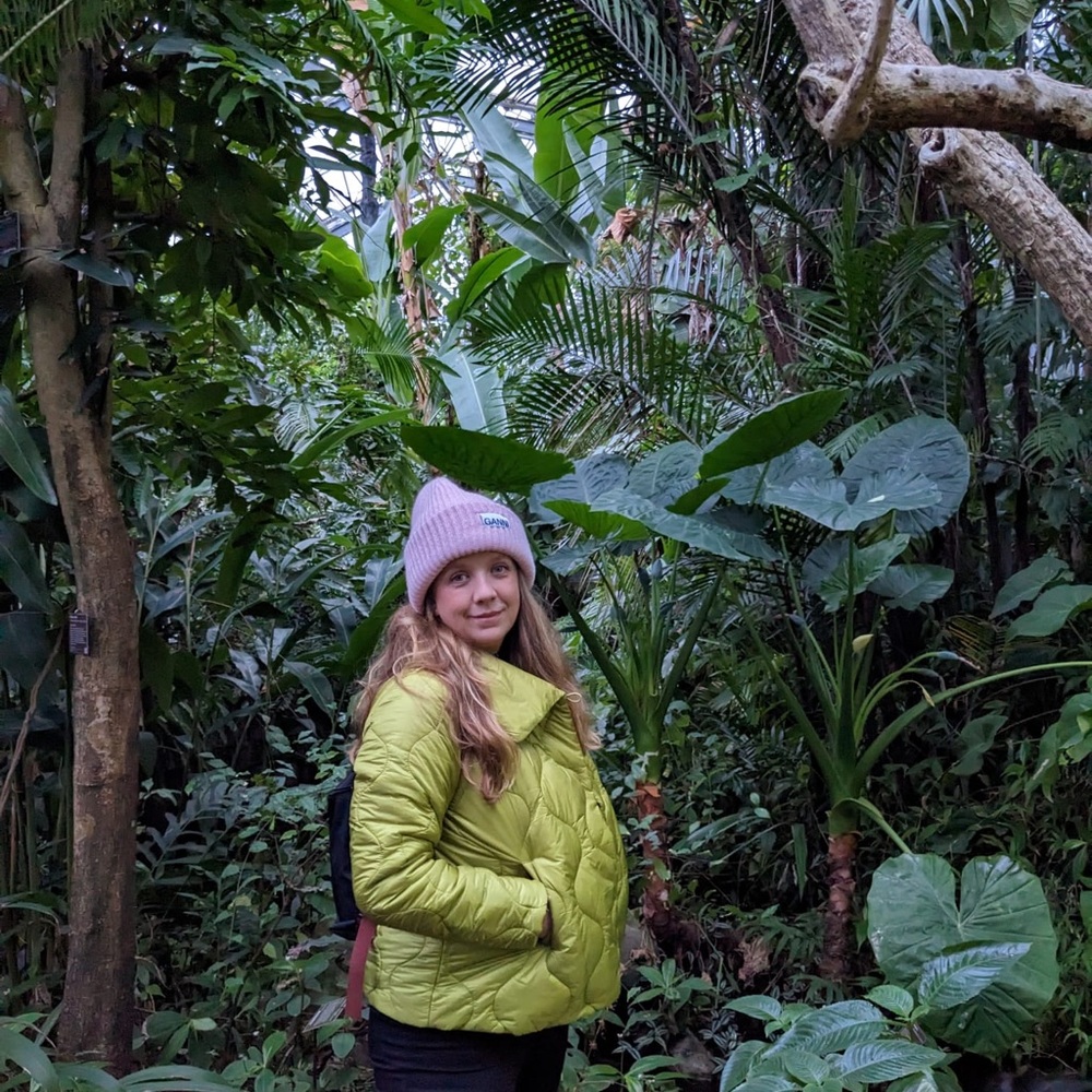 Meet your Posher, Carmen